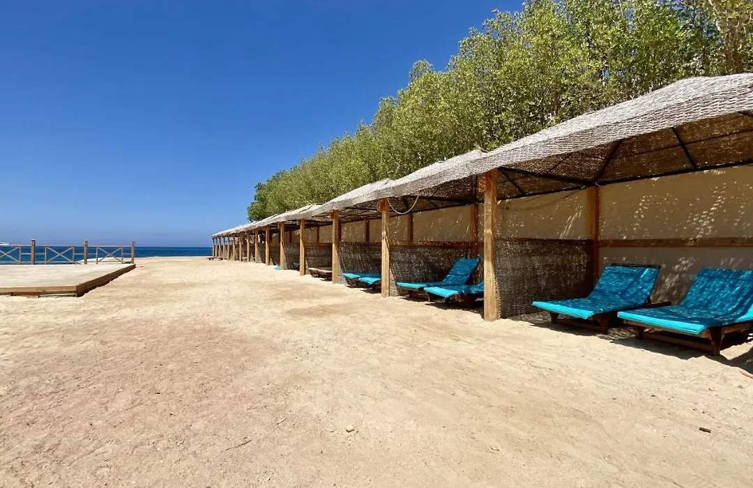 Moon Beach Apartments-1